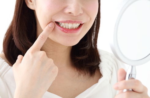 祐天寺ブライト歯科女性の歯